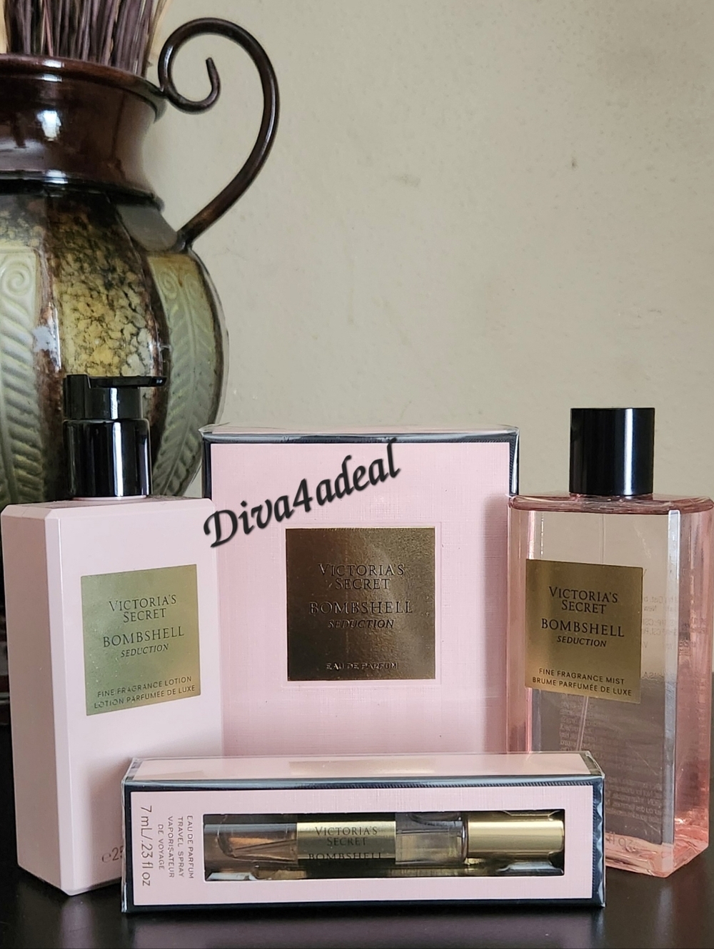 Victoria’s Secret BOMBSHELL SEDUCTION 3.4 FL OZ & Mini/Travel Spray 4PC Bundle